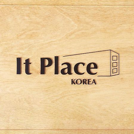 It Place Korea Aparthotel Seoul Ngoại thất bức ảnh